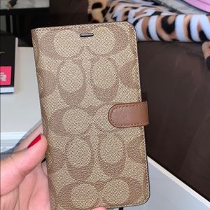 iphone xr coach portfolio case